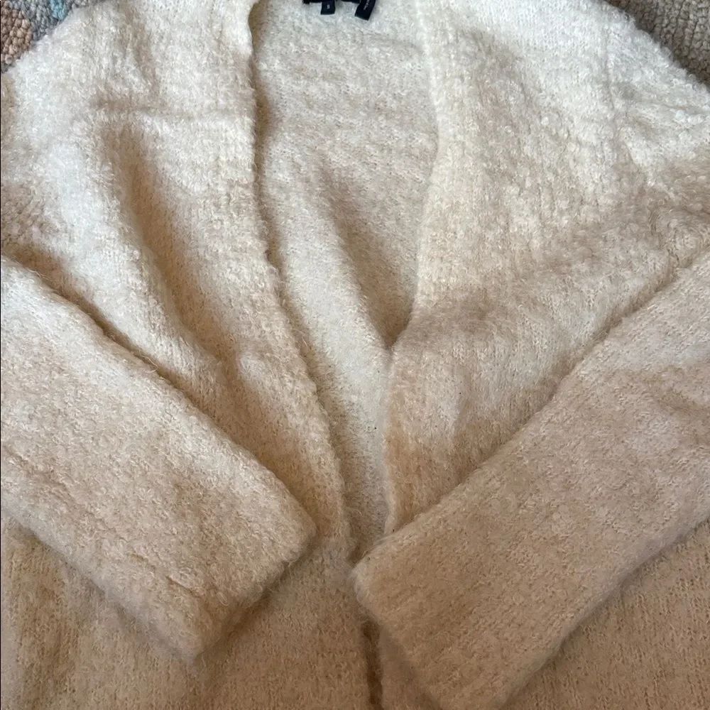 Theory Cream Open-Front Cardigan - Picture 5 of 7